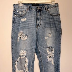 Aeropostale ripped Mom Jeans